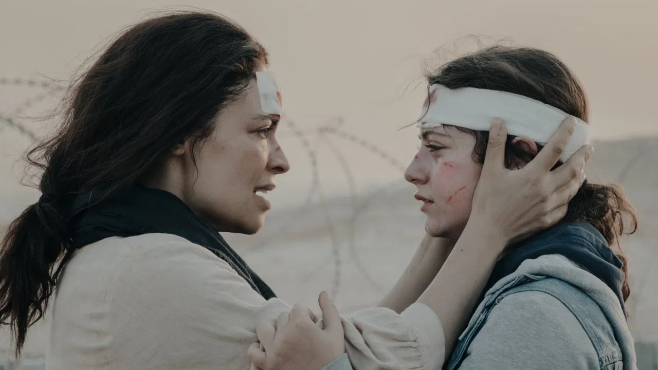 I Was a Stranger Movie Screenshot 4